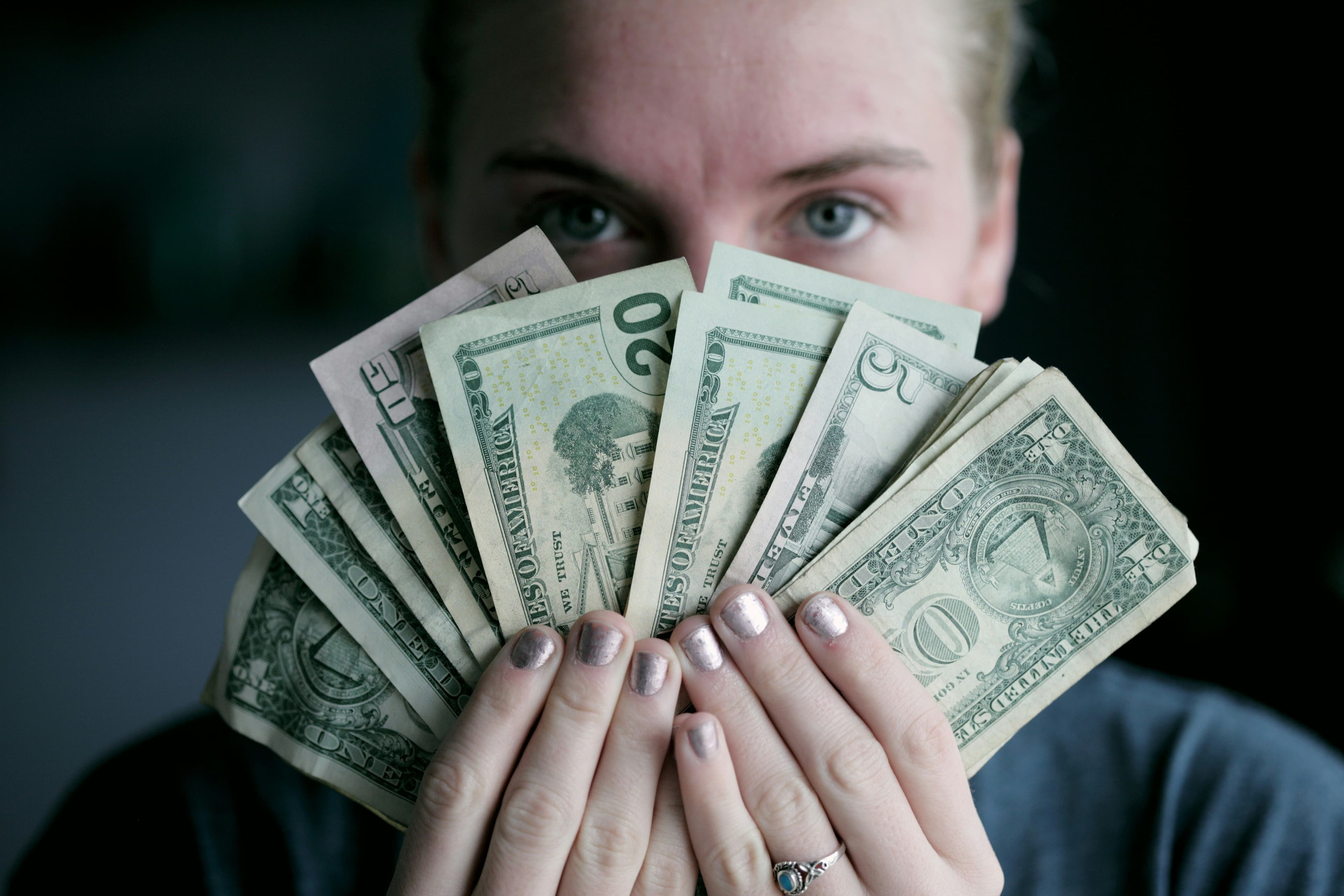 Passive Income Side Hustles: 9 Ways to Earn Money While You Sleep