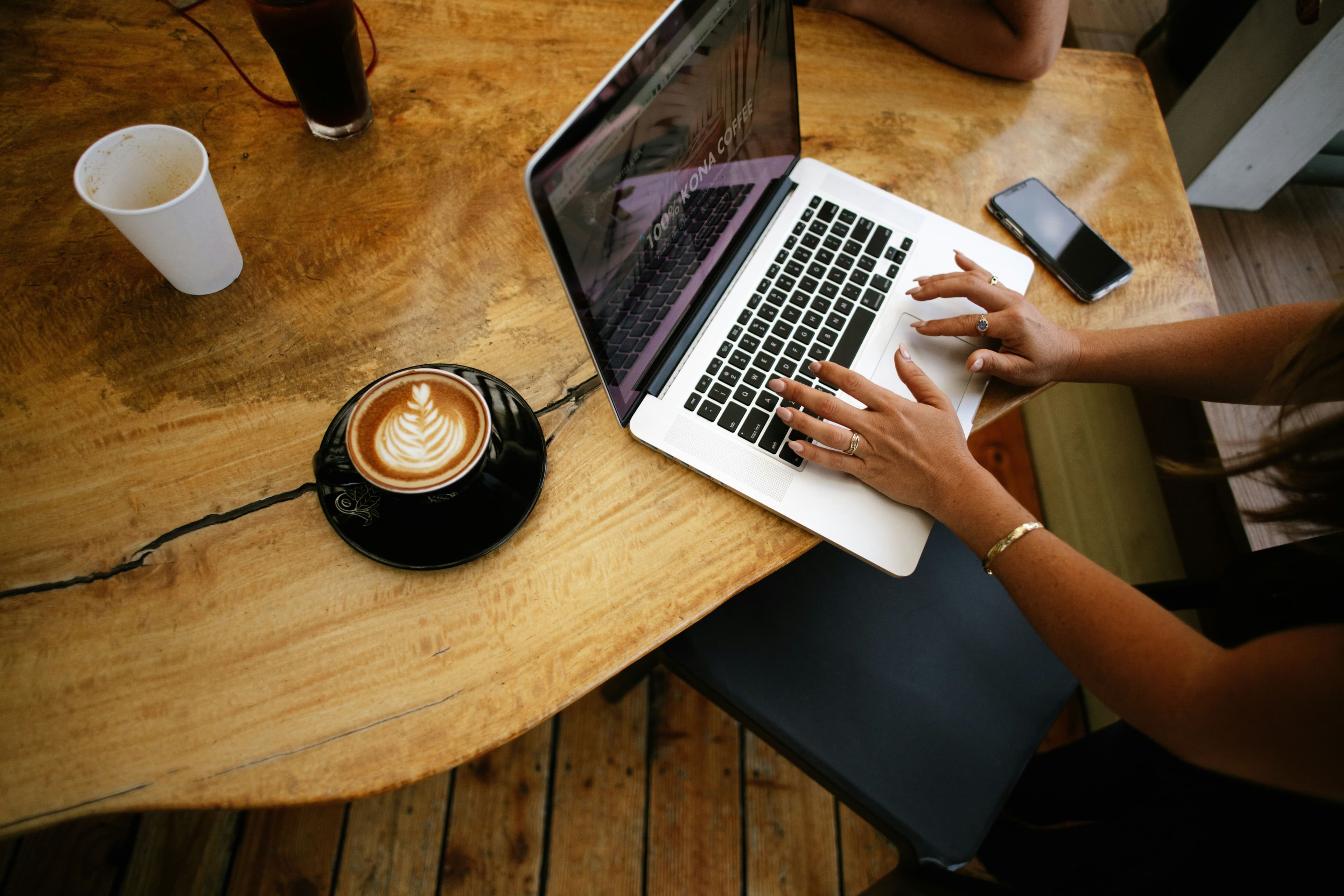 Essential Online Business Tools & Software: Complete Setup Guide